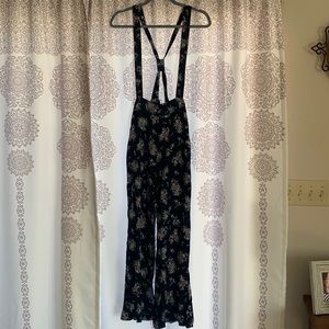 NWT navy blue floral jump suit!